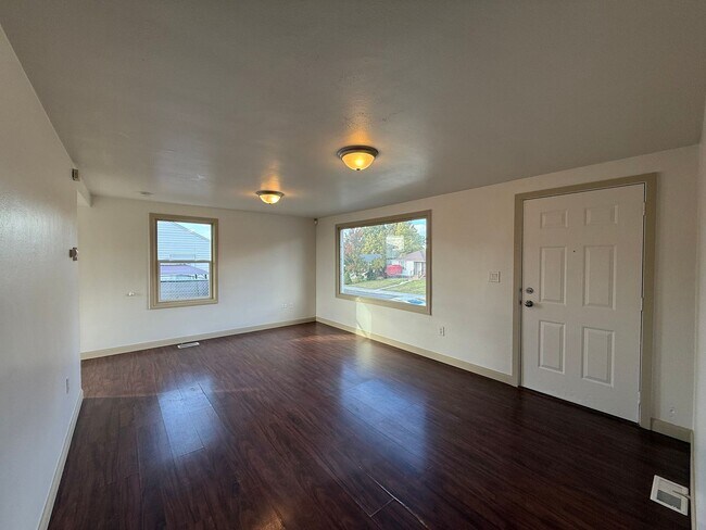 Photo - Charming 4 Bed, 2 Bath w/ Garage!