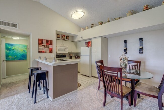 13545 Eagle Ridge Dr Unit 13545 Eagle Ridge Drive #827