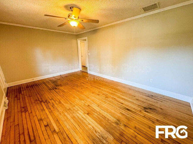 Photo - 113 Belmont Dr