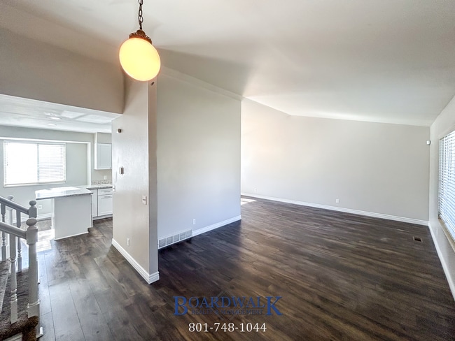 Photo - Remodeled & Ready 5 bed in Sandy