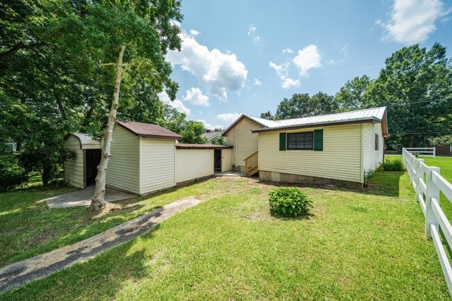 Photo - Stunning Renovated 3BR/2BA Home – Move-In Ready!