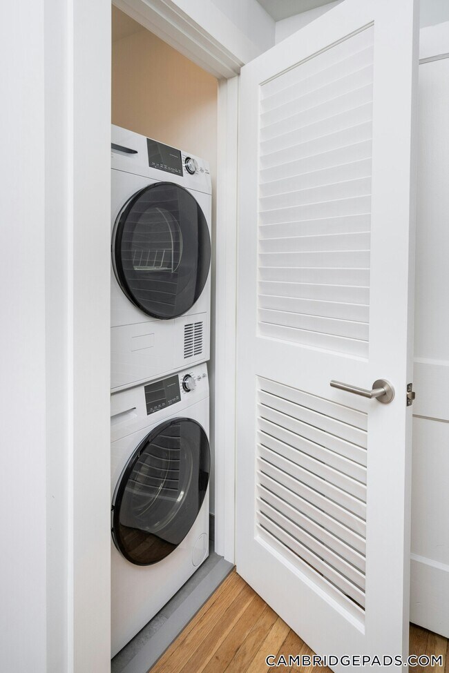 Photo - 18 Forest St Unidad 03