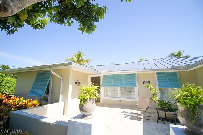1645 Mullet Ct