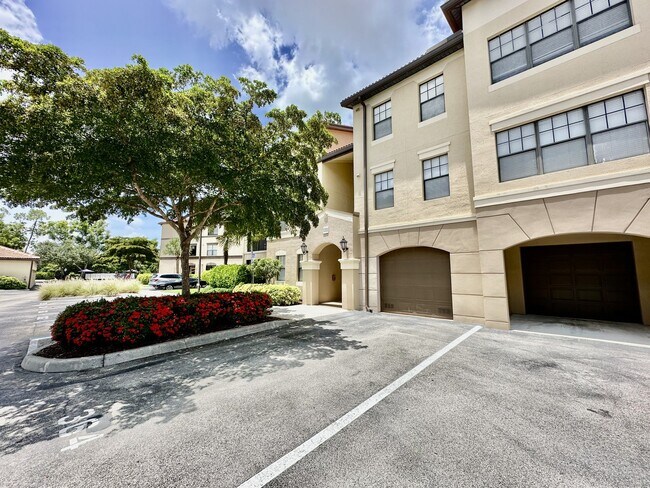12935 Violino Ln