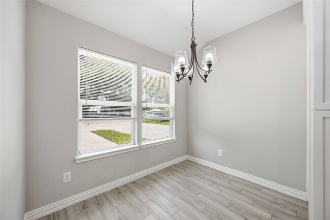 Photo - 3425 Mt Pleasant St