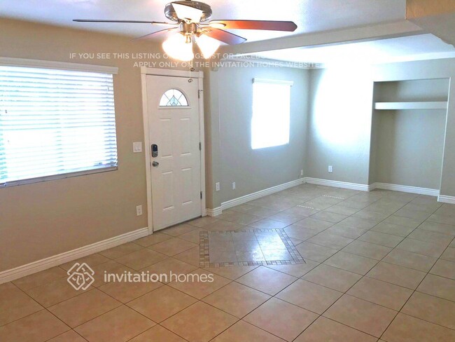 Photo - 4614 W Mission Ln
