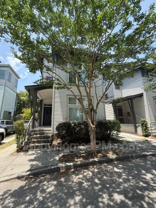 Photo - 20 Fields Pl