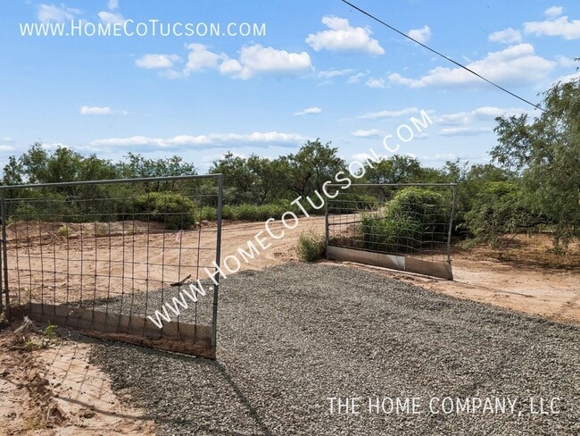 8150 S Fillmore Rd