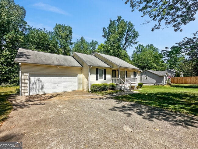 Photo - 368 Wesley Mill Pl