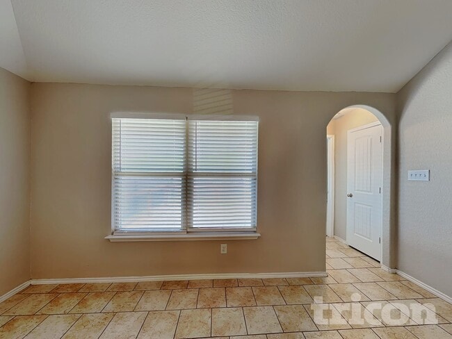 Photo - 6411 Candlepass Dr