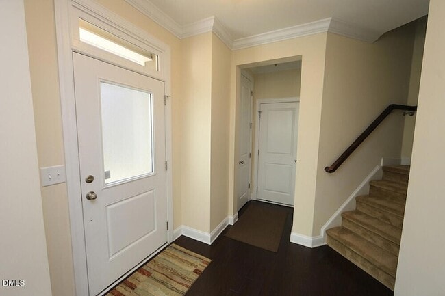 Photo - 446 Methven Grove Dr