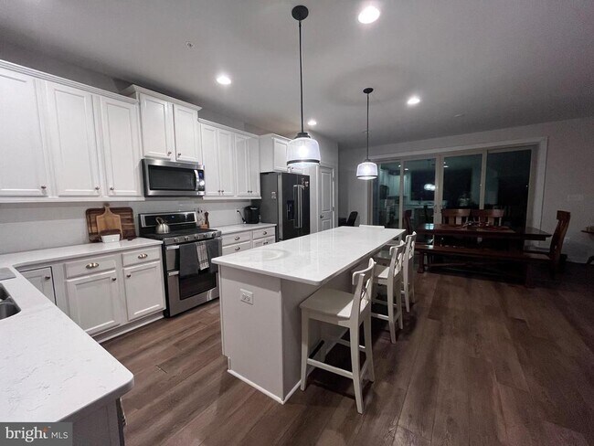Photo - 8729 Shady Pines Dr