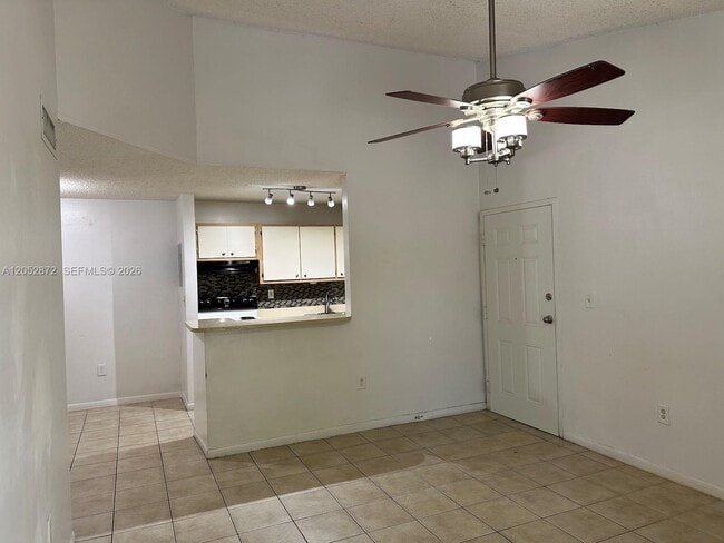 Photo - 7200 NW 179th St Unit 311