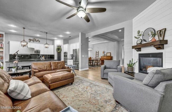 Photo - 1658 Bridgeview Ct