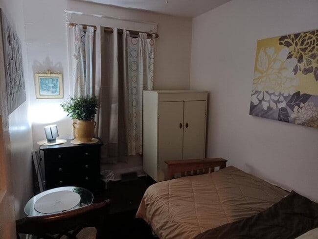 400 Normandy Ave Unit 400 BLOCK OF MOUNT HOLLY