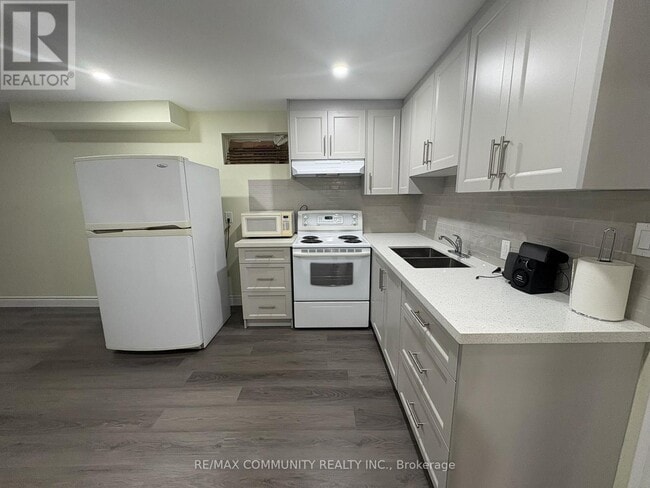 Photo - 117 Millhouse Crescent