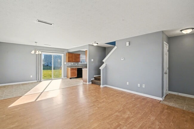 Photo - 8131 Grove Berry Dr