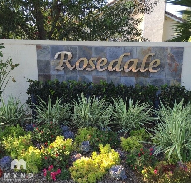 Photo - 305 Diamante Way