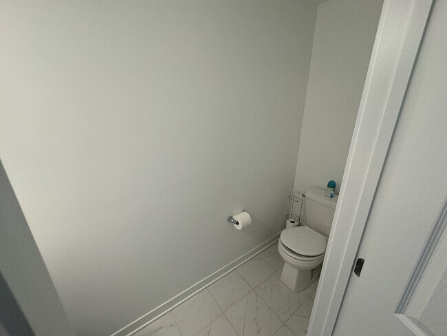 Photo - 32 Pyrite Private