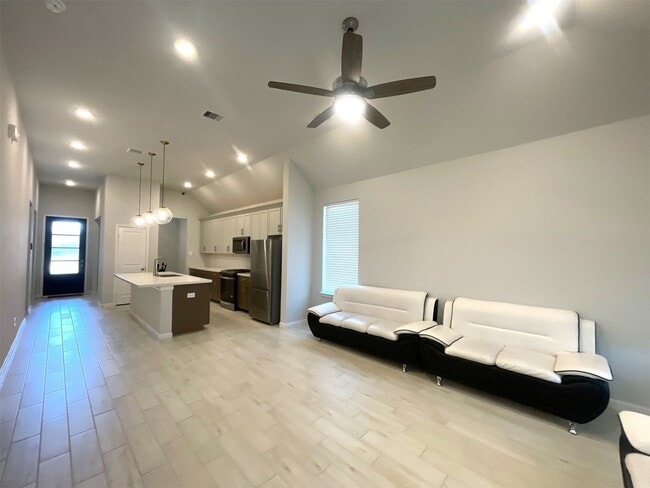 Photo - 12614 White Pelican Ct