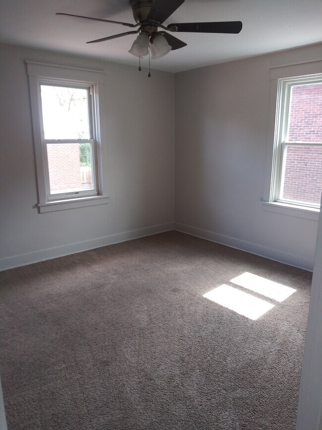 Bed room 2 - 218 Emerson Unit 2nd floor