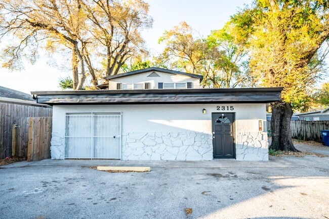Building Photo - 2315 W Rio Vista Ave Rental