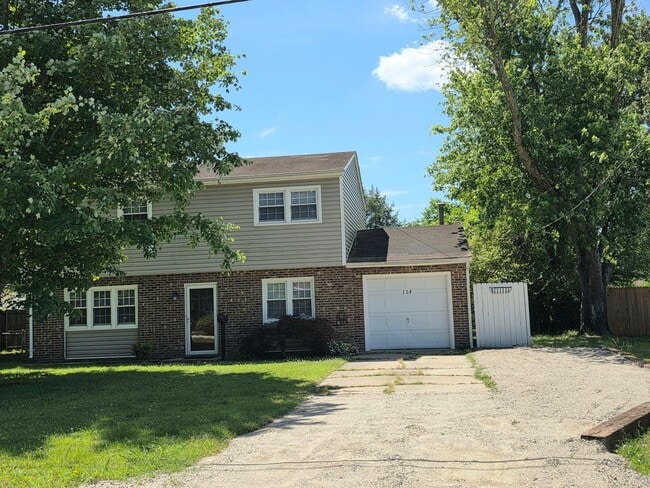 4 Bed House Ready For a New Tenant - 4 Bed House Ready For a New Tenant