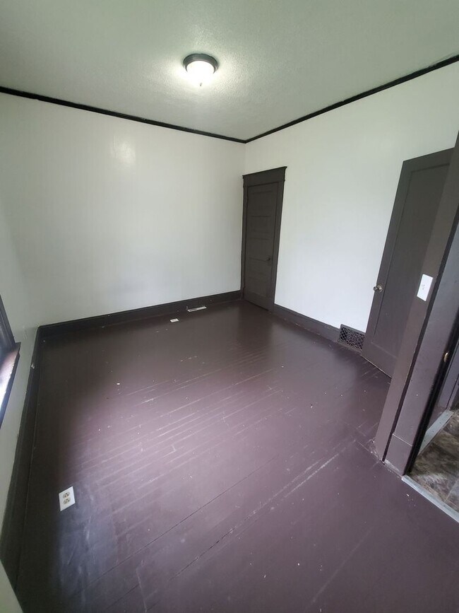 Photo - 3149 N 25th St Unit 3149 (Lower)