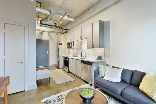 Photo - FURNISHED STUDIO IN THE HEART OF THE NORTH LOOP - UTILITIES INCLUDED!