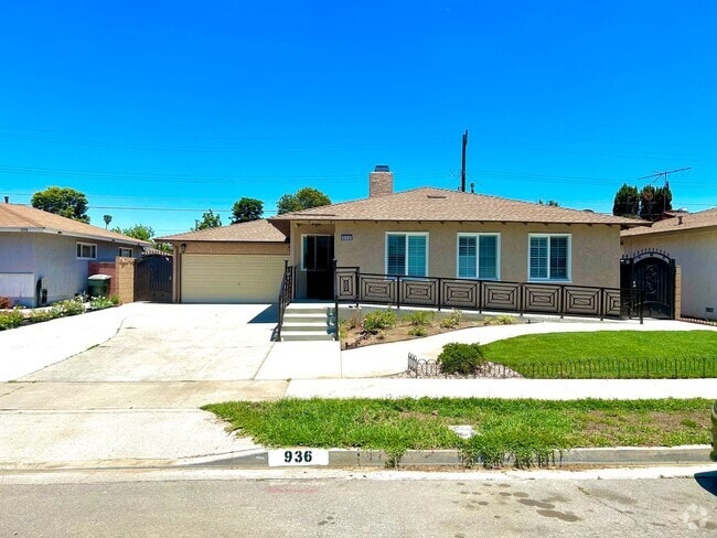 Building Photo - 2 COMPLETELY REMODELED HOMES ON ONE LOT IN...