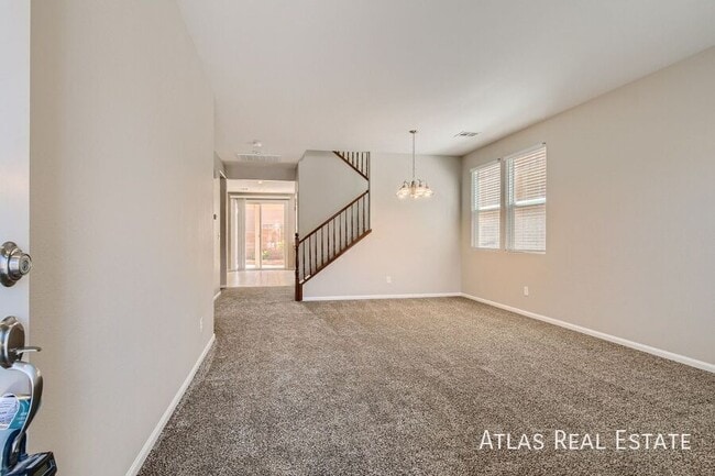 Photo - 6645 Evening Grosbeak Pl