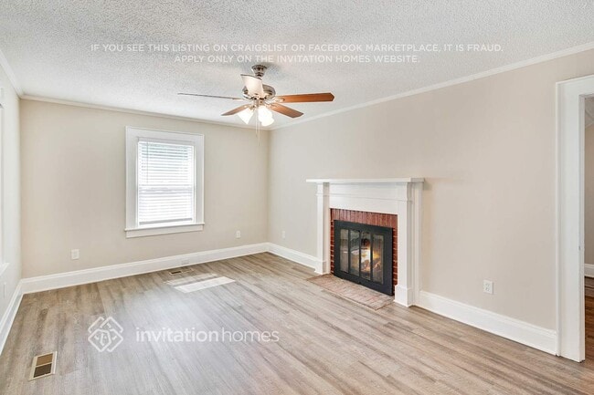 Photo - 401 Hillcrest Ave