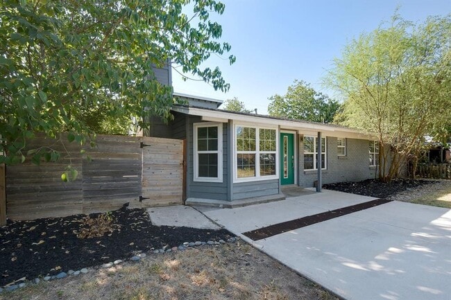 Photo - 4805 Brighton Rd