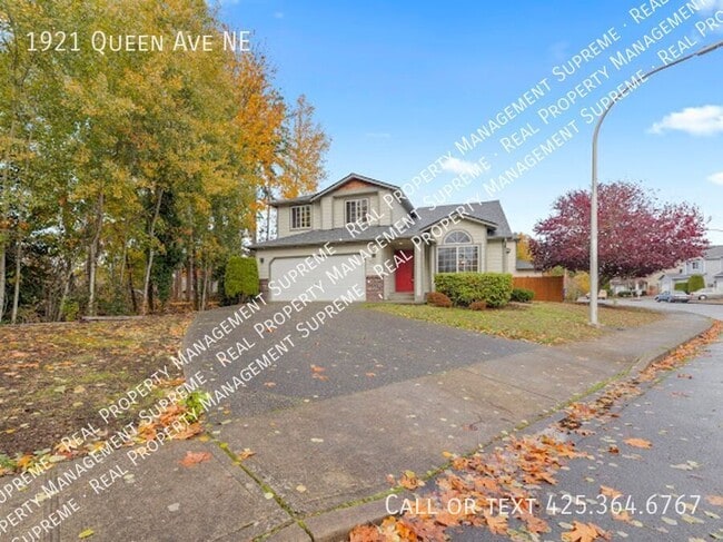 Photo - 1921 Queen Ave NE