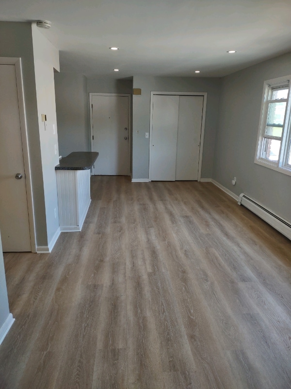 Photo - 190 Spring St