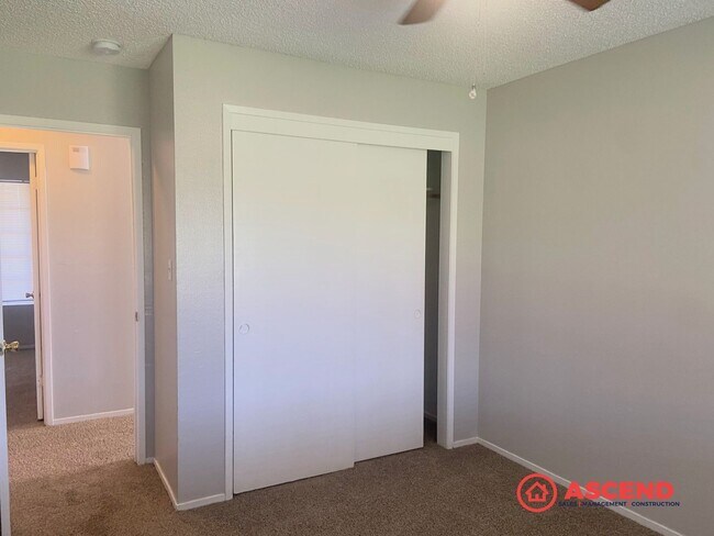 Photo - Nice Home Located in the Southwest!