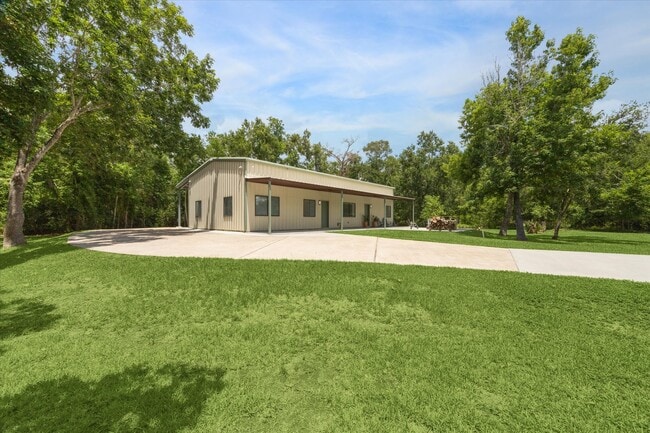 Photo - 1425 Oak Hollow Dr