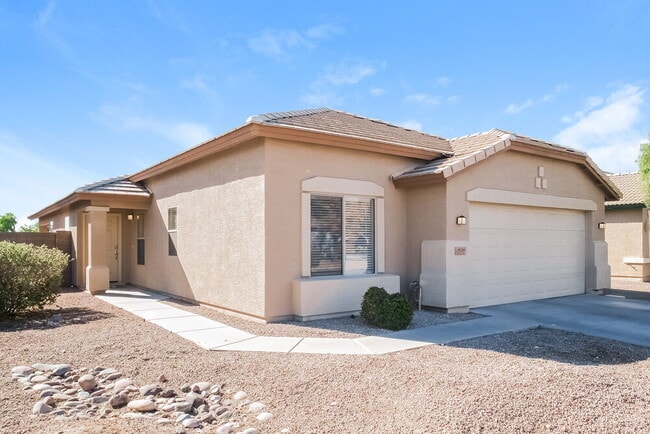 Photo - 806 S 122nd Ln