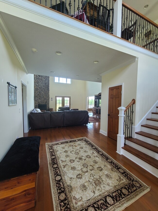 Photo - 195 Tennis Ranch Rd