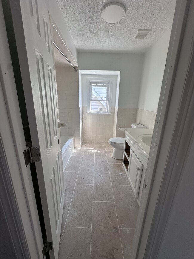 Photo - 91 Cambridge Ave Unidad Garfield