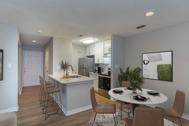 Building Photo - Rockwood Park BRG