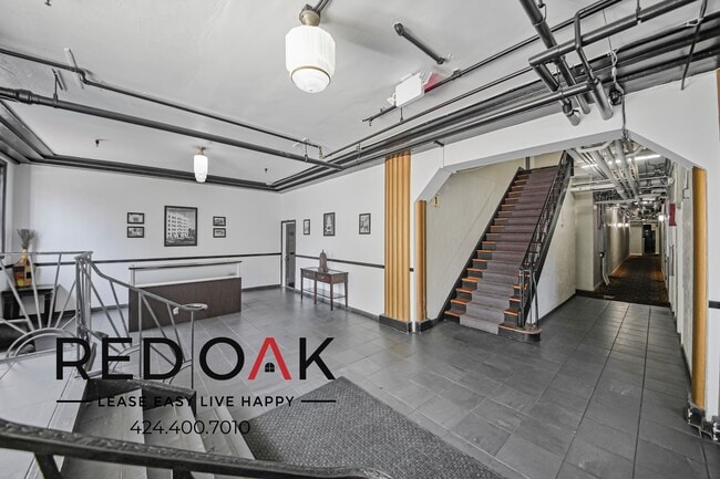 Photo - 854 S Oxford Ave Unidad 110