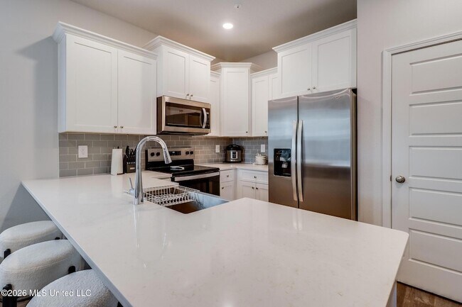 Photo - 114 Debuys Rd