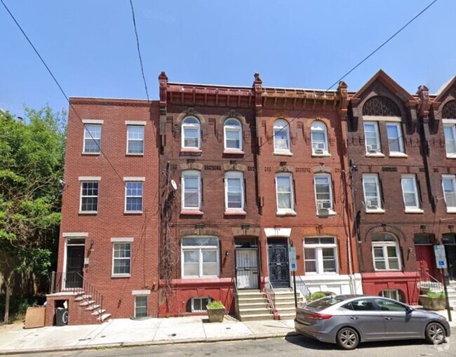 Building Photo - 2035 N 15th St Unit #1 Rental