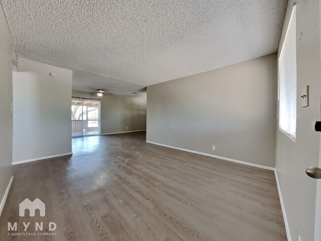 Photo - 7817 E Diamond St