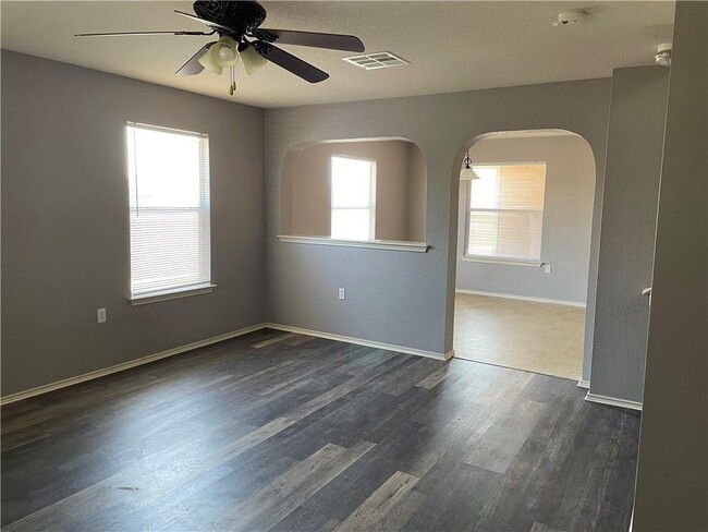 Building Photo - 13528 Briarcreek Loop