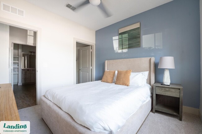 Photo - 655 W Marina Cove Dr Unidad 153