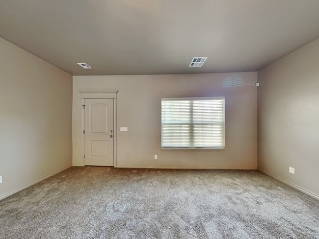 Photo - 509 N Main St