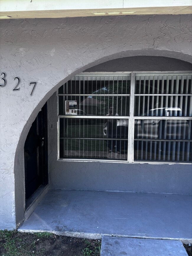 Photo - Dundee Duplex B