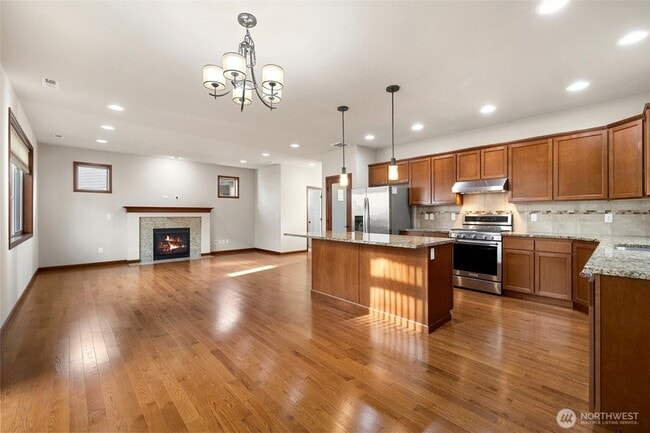 Photo - 4617 167th St SW